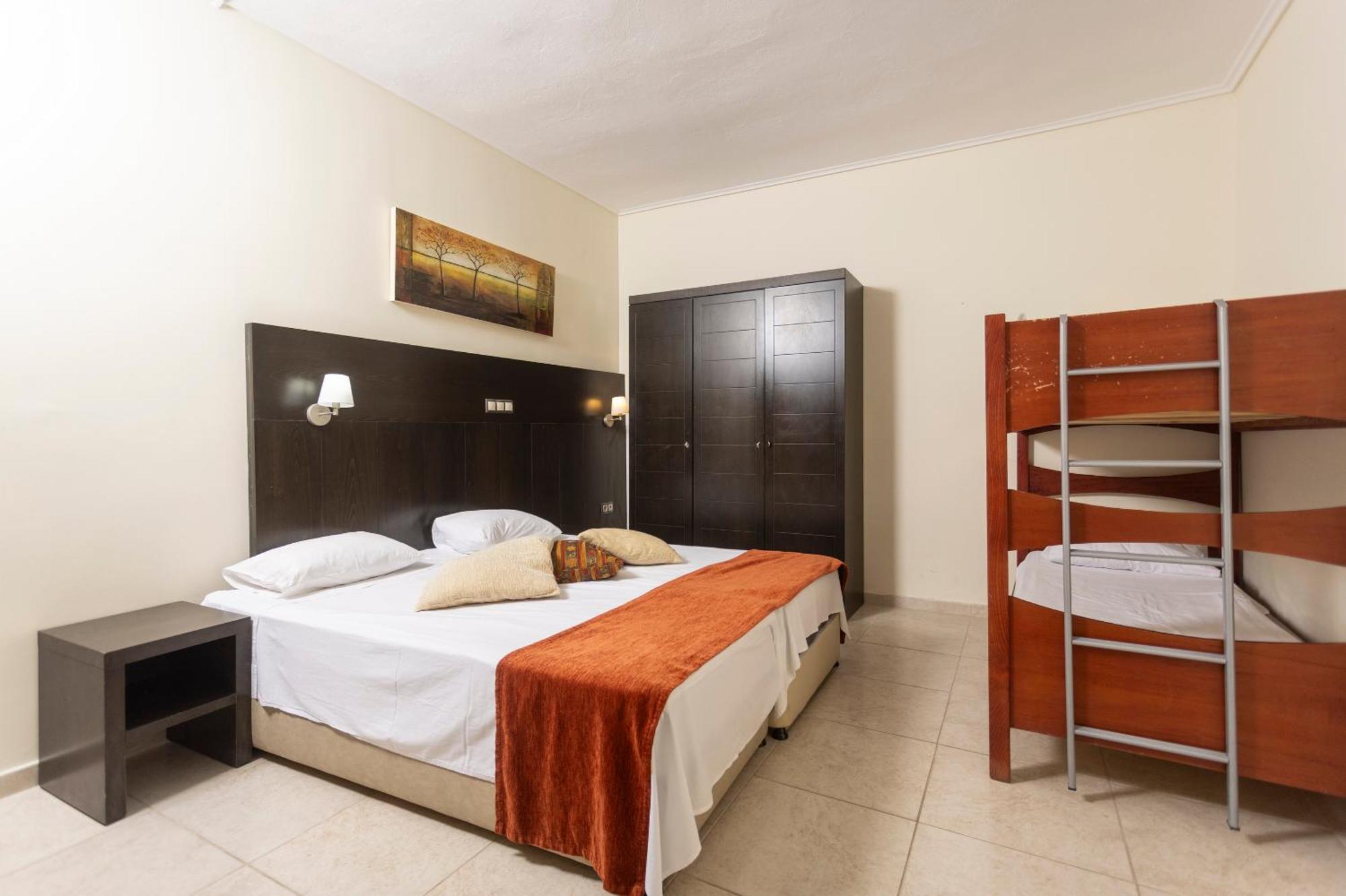 Hanioti Grandotel Екстер'єр фото